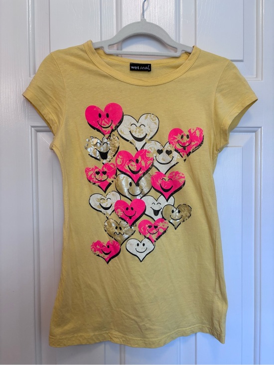 Wet Seal Tops - Wet Seal Yellow Tee with Pink & Gold Heart Smiley Print